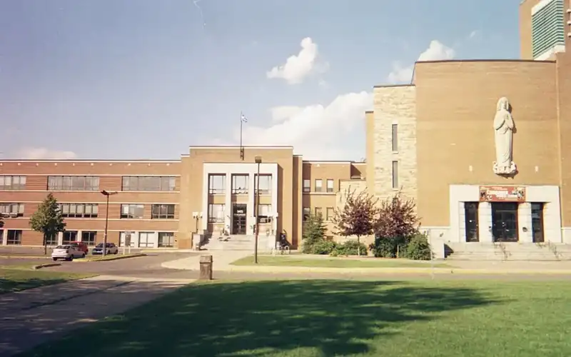 Campus of Cégep Édouard-Montpetit